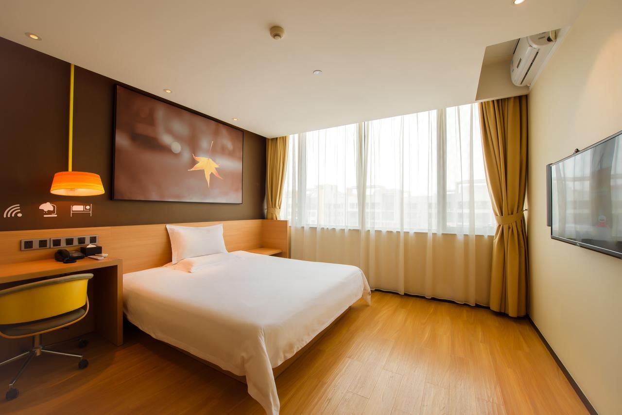 Iu Hotel Shanxi Da Hospital Taiyuan  Bagian luar foto